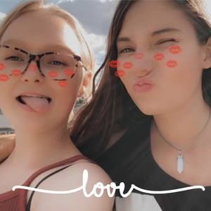 Meet your Posher, Lexi